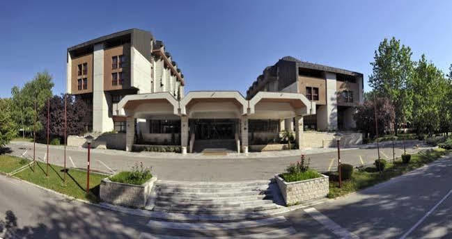 Hotel Grand Cetinje Exteriör bild